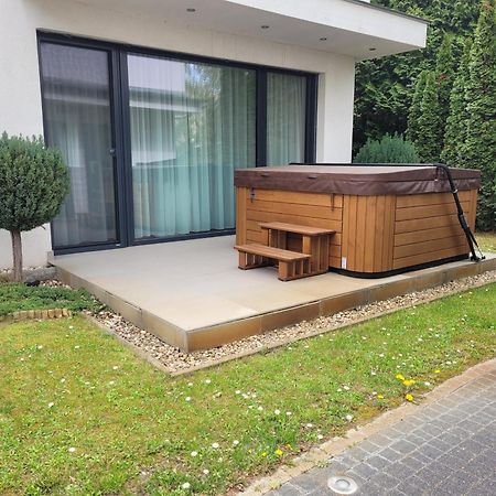 Silver Lodge Siófok Esterno foto