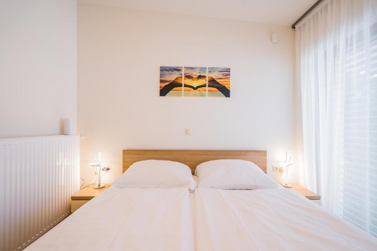Silver Lodge Siófok Esterno foto