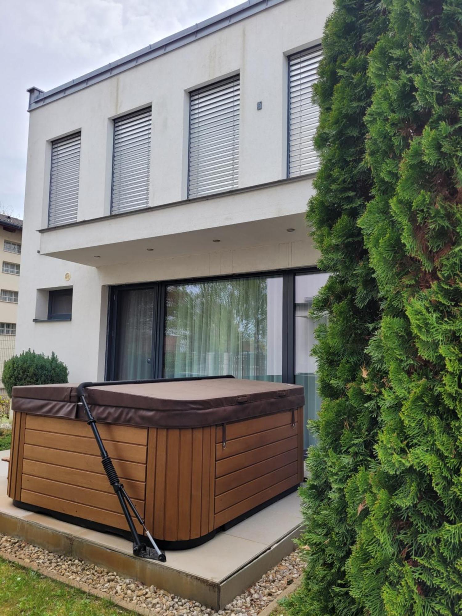 Silver Lodge Siófok Esterno foto